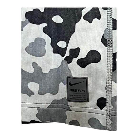 Nike Pro Dri-Fit Long Sleeve Camo Compression Shirt Boy’s Medium - Picture 4 of 4